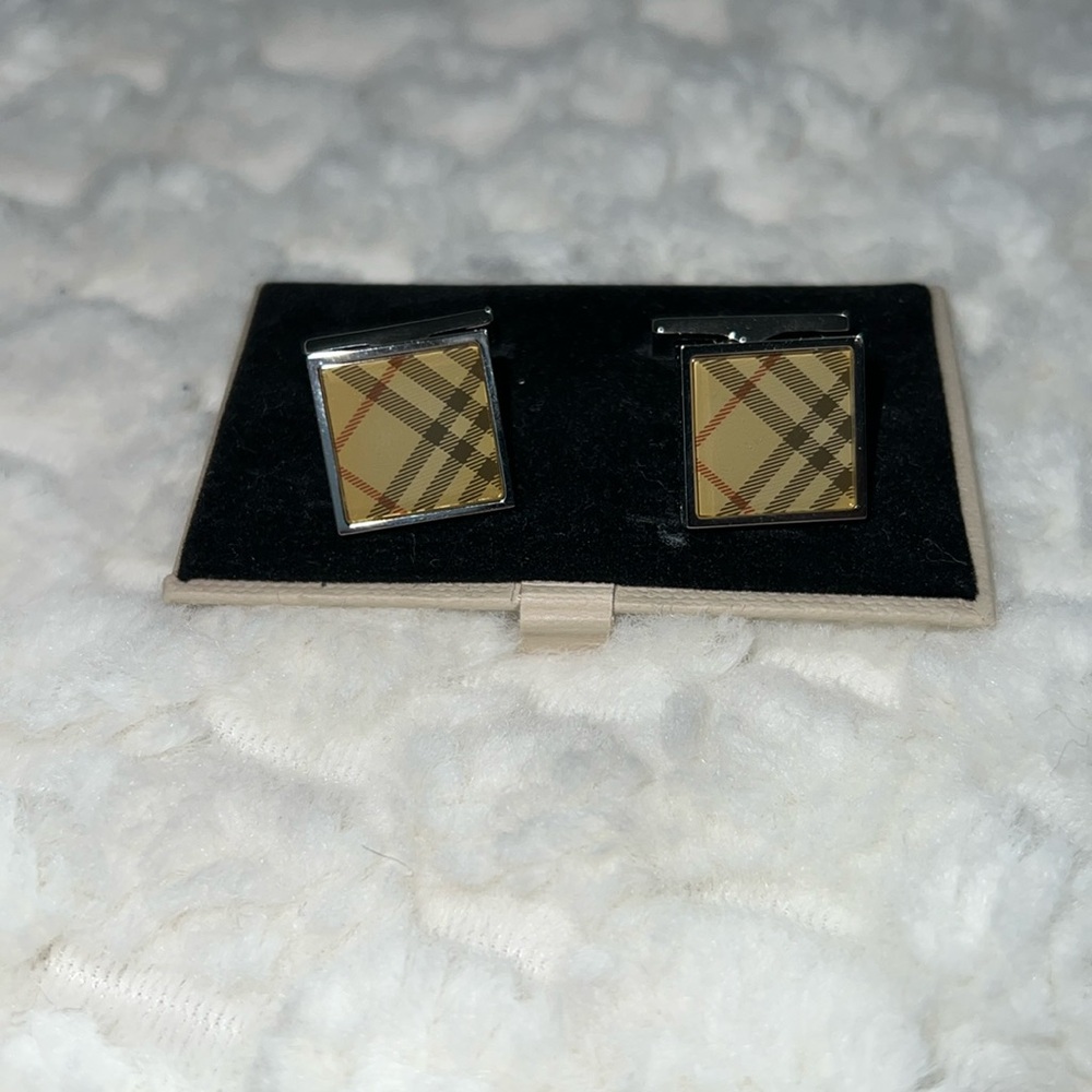 Burberry Check Cuff Links-Authentic-NIB - Picture 2 of 9